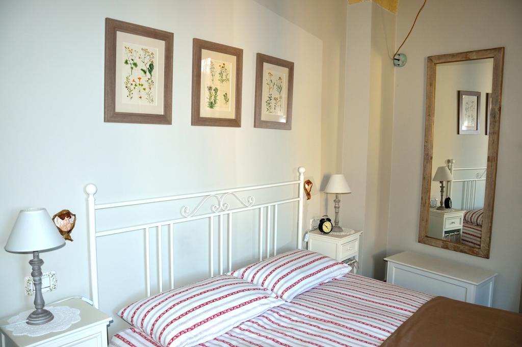 La Casa Di Alessio Bed and Breakfast Lecce Exteriör bild