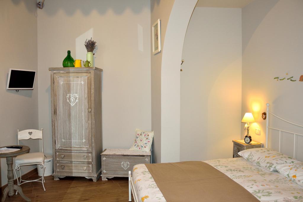 La Casa Di Alessio Bed and Breakfast Lecce Exteriör bild
