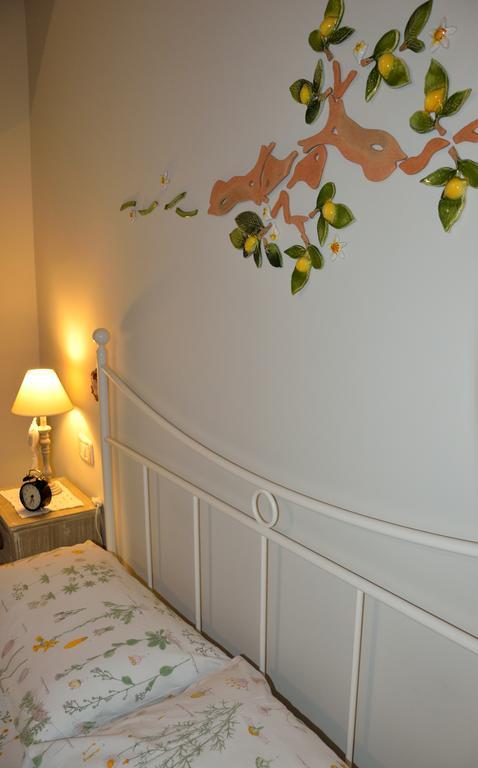 La Casa Di Alessio Bed and Breakfast Lecce Exteriör bild